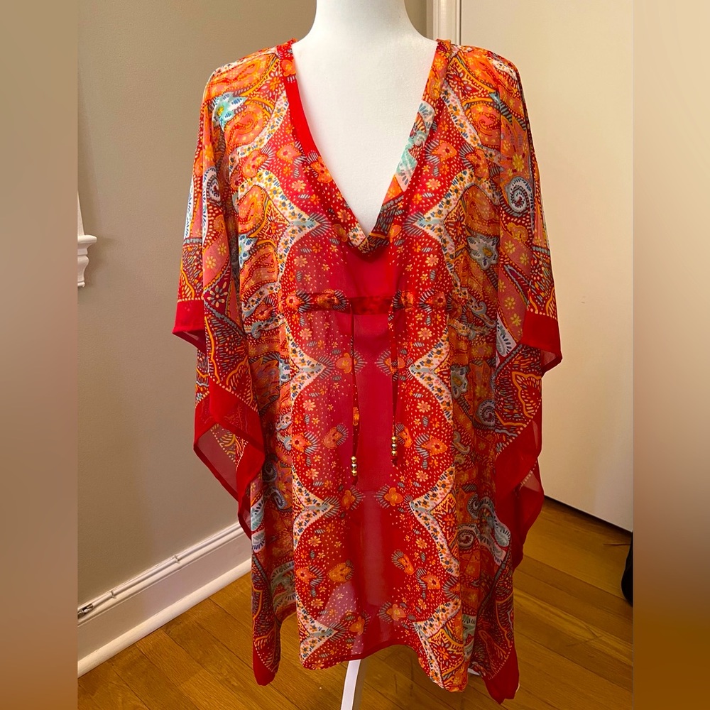 Red paisley summer calftan with drawstring at waist